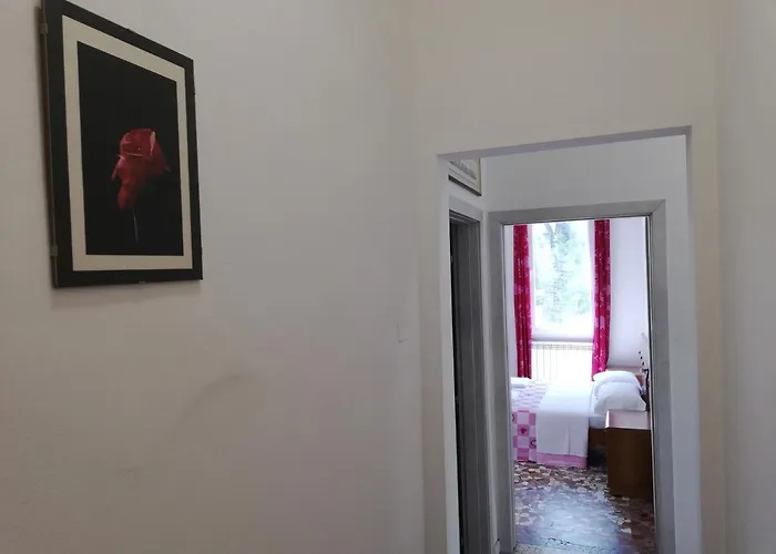 בית הארחה Venice Cityview Guesthouse מרגרה