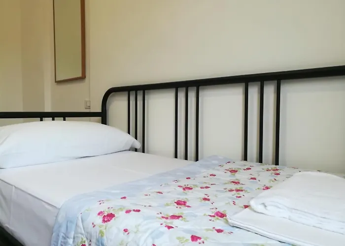 בית הארחה Venice Cityview Guesthouse מרגרה