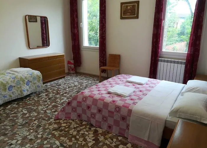 Venice Cityview Guesthouse מרגרה