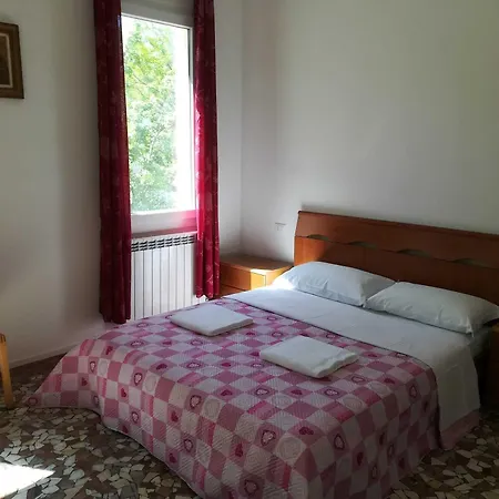 Venice Cityview בית הארחה *